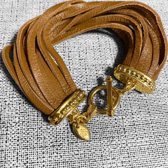COPY - LULU AVENUE FAUX LEATHER BRACELET NWOT - Picture 2 of 3